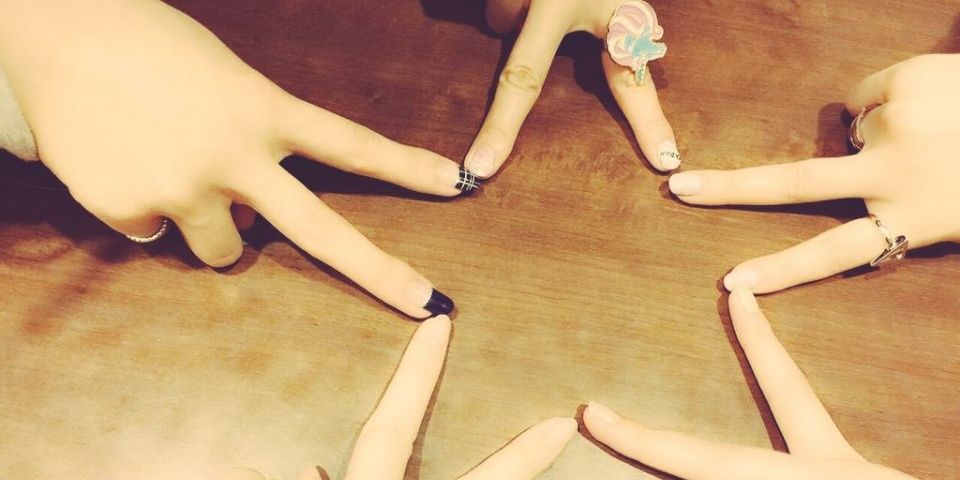 leoniolivia's profile banner image