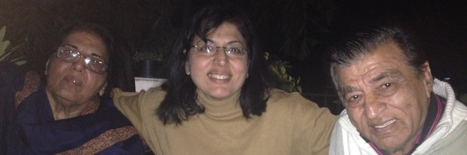 meenaaberry's profile banner image