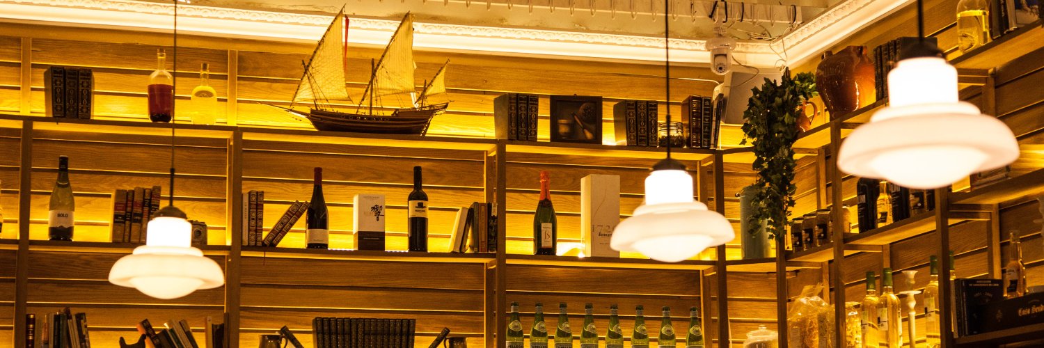 petitcomitebar's profile banner image