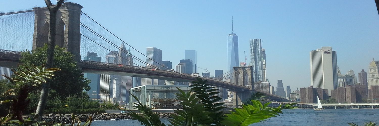 Homo homini lupus banner