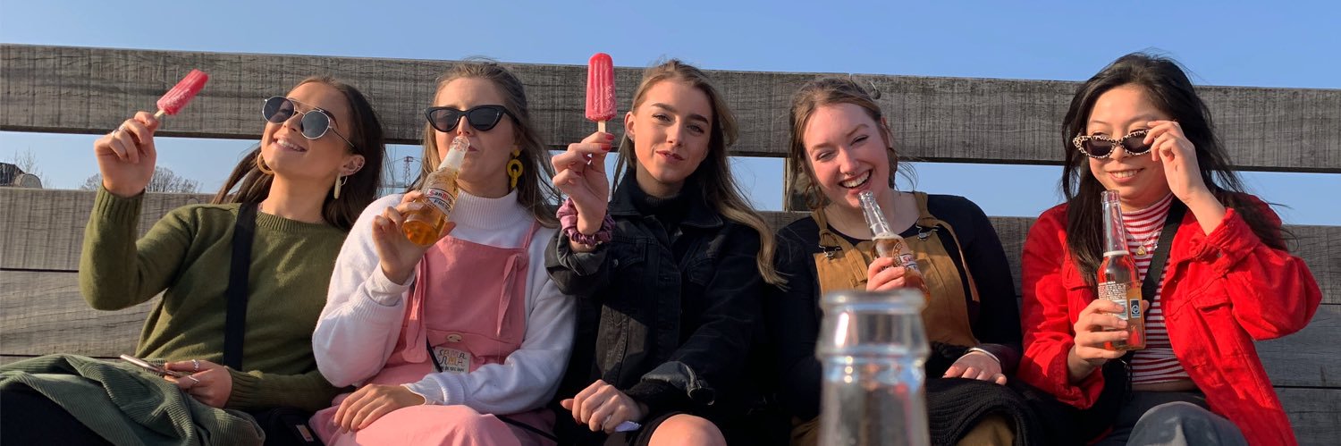 AlexHuttonxo's profile banner image