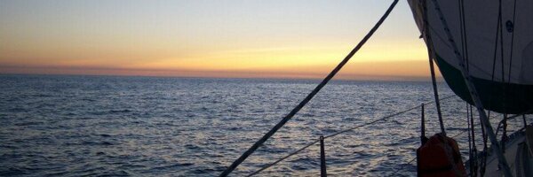 juliennv Profile Banner