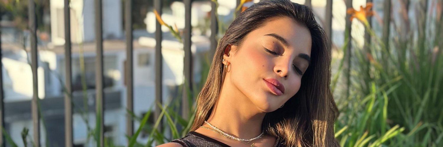 MayraSolari's profile banner image