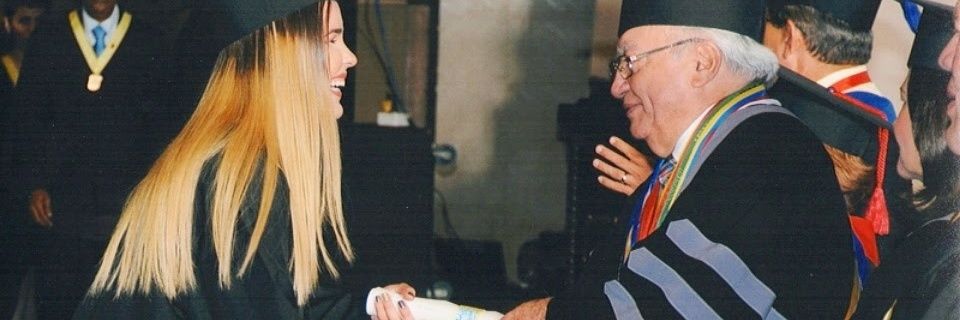 AnaDMillan's profile banner image