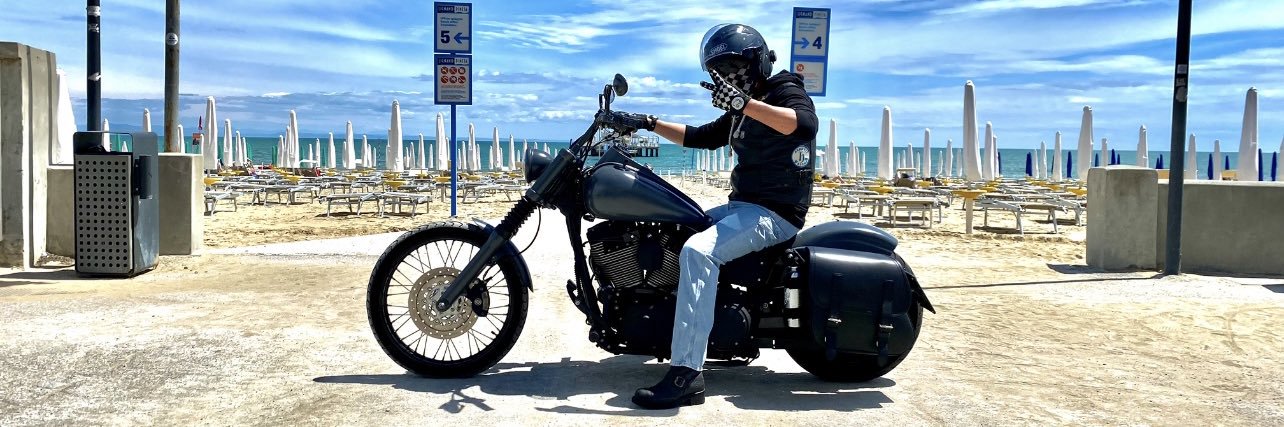 🅼🅰🆇 🅳🅴🅸 🆃🅾🆂 banner