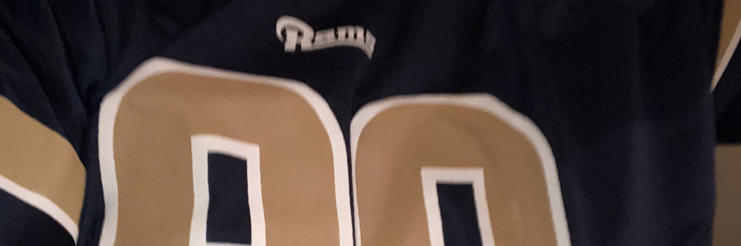 surdankus's profile banner image