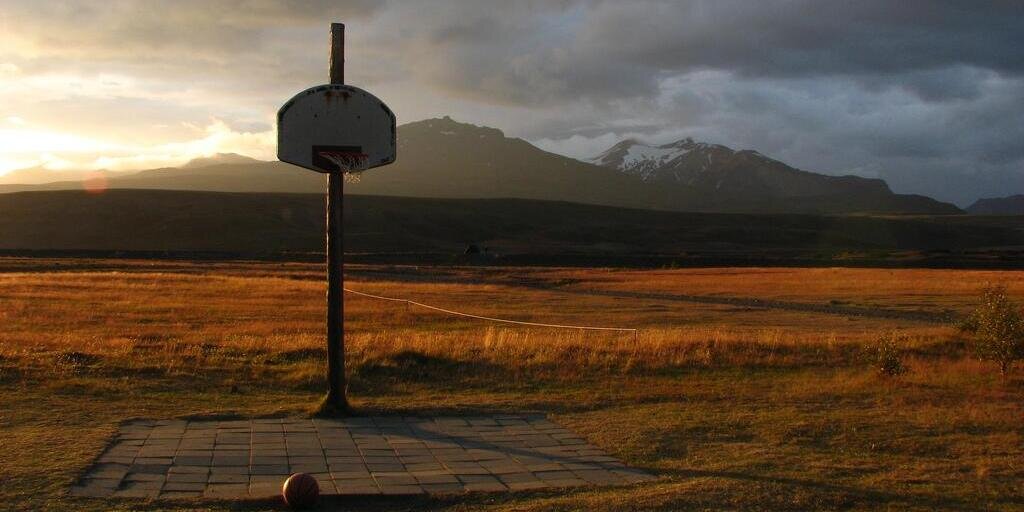 José Luis Ramos banner