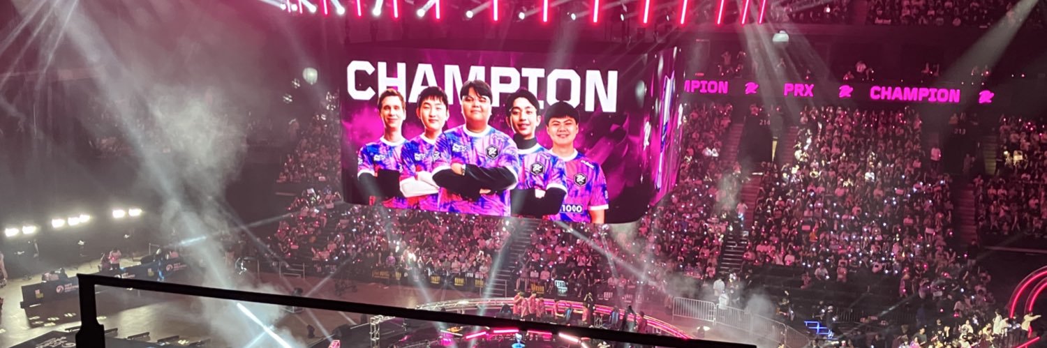 RiaK0804's profile banner image