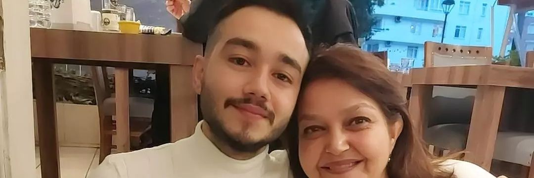 Yeşim Koçay banner