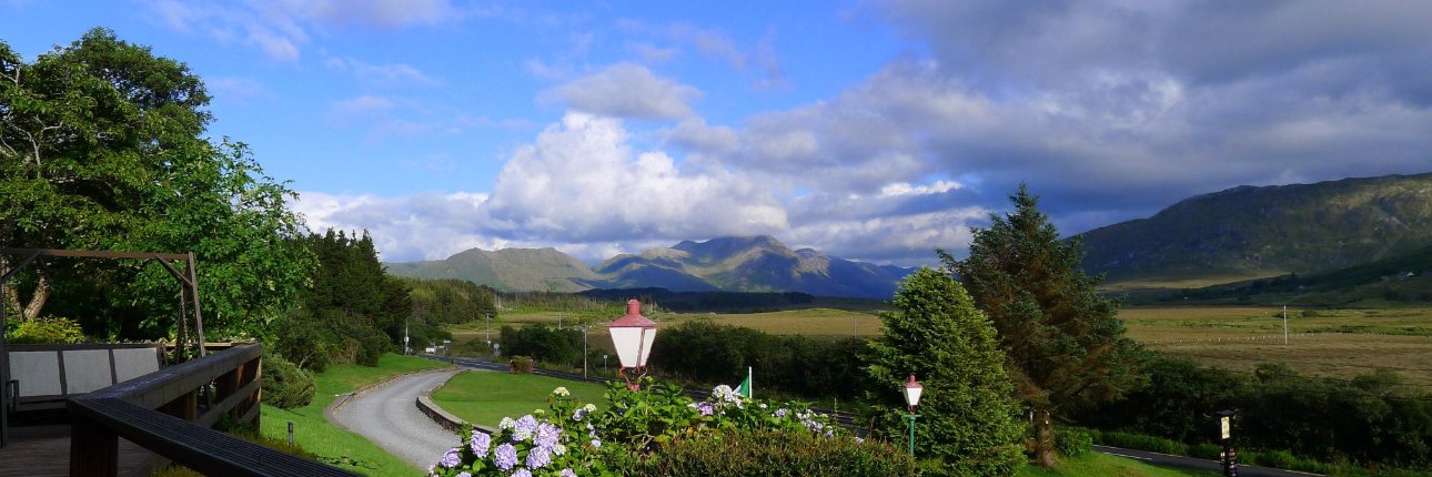 Kylemore Pass Hotel banner