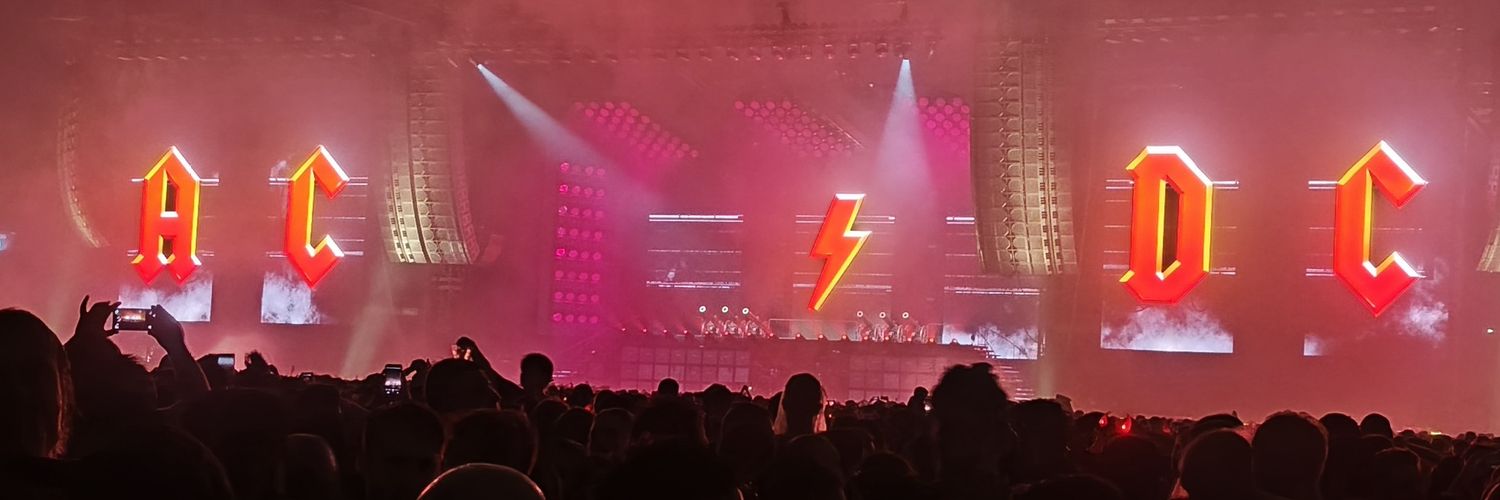 johnangelh's profile banner image