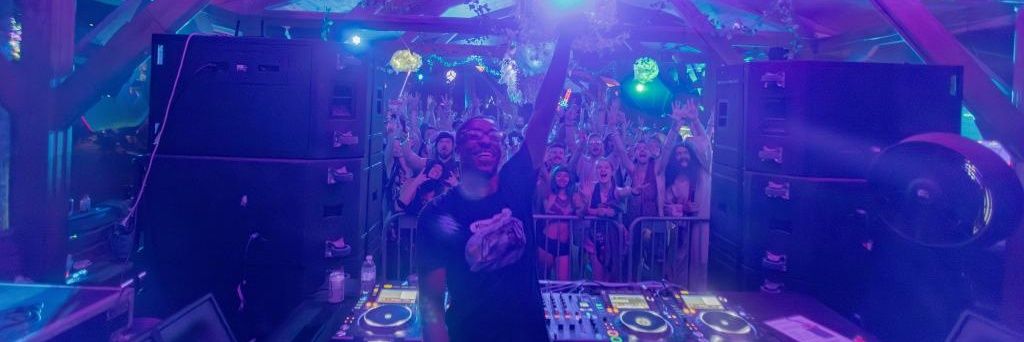 Ventis | SKY KISS banner