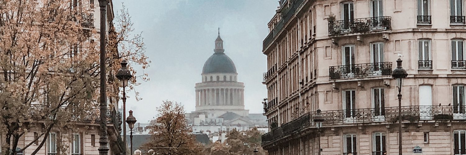 Natalie Hayes banner