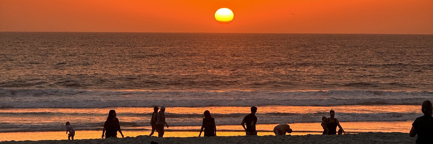 Verse Essential banner