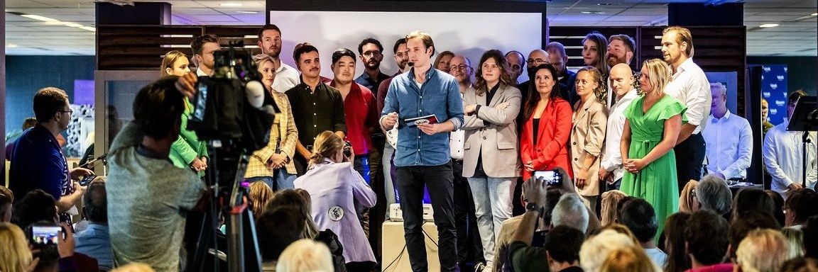 Robin Twickler banner