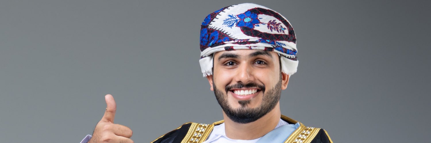 الفنان أ.إسحاق الربخي banner