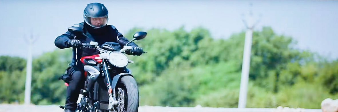 bharathi_MB_'s profile banner image