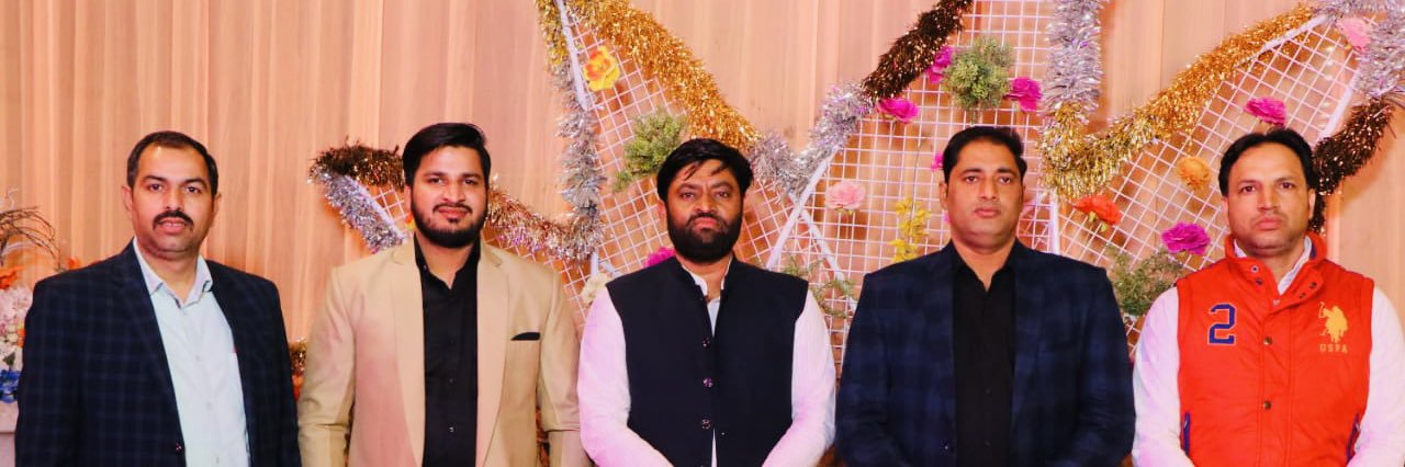 Udham17's profile banner image