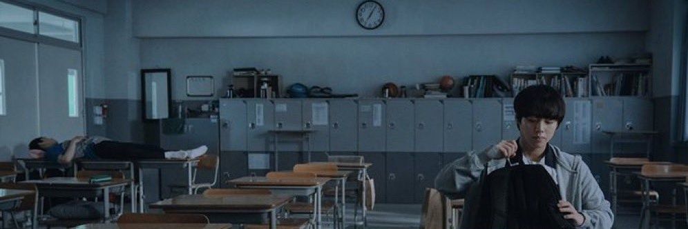 Kat⁷ crying over WeakHero2 banner