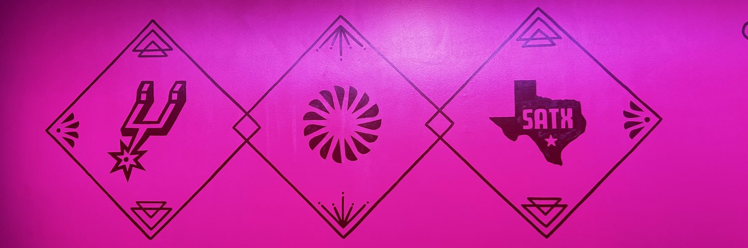 lynnsv11's profile banner image