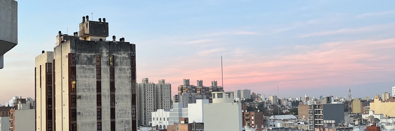 LuanaToledo_'s profile banner image