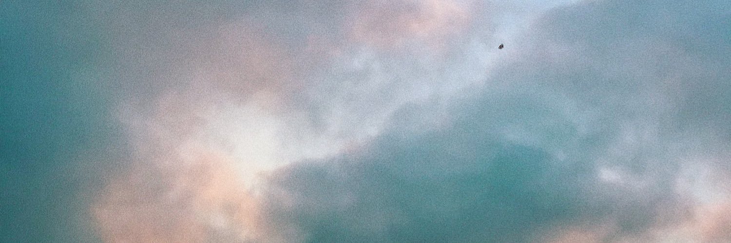 Em_purdyy's profile banner image