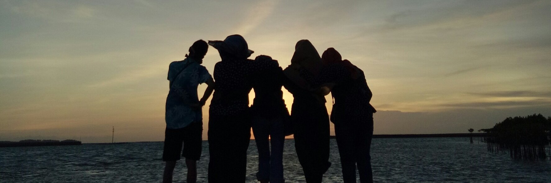 rismayaaaaaa's profile banner image