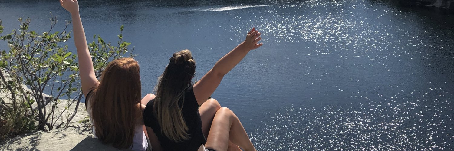 mollyforddd's profile banner image