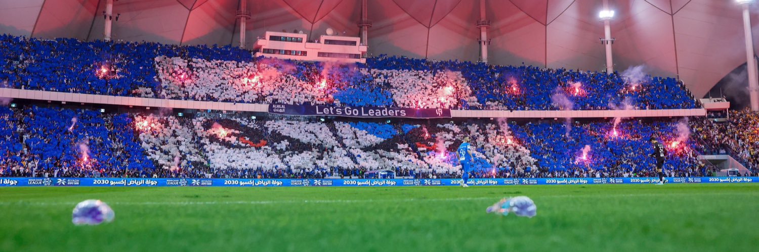 yvoov1's profile banner image