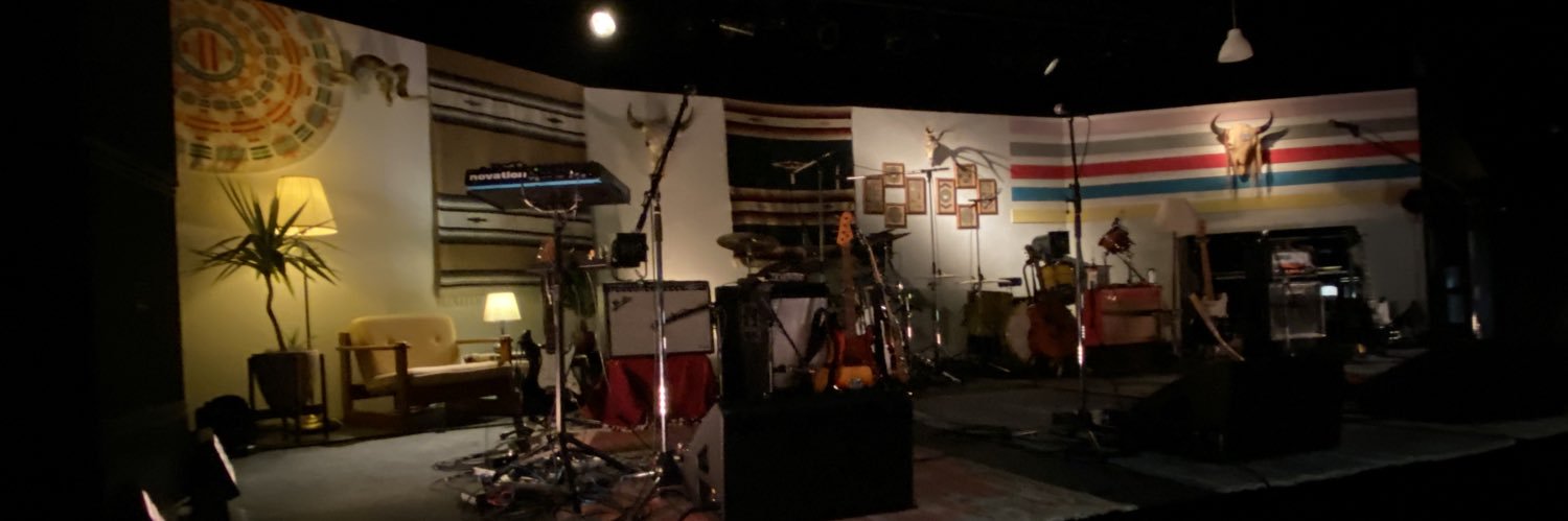 h i t o m i banner