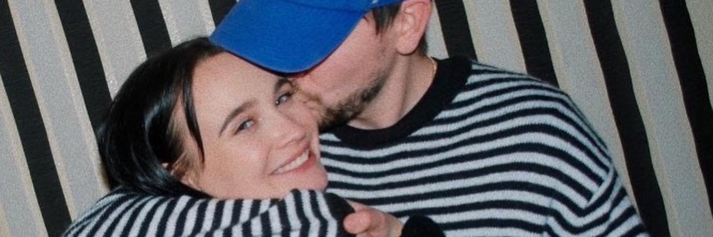 zach :) banner