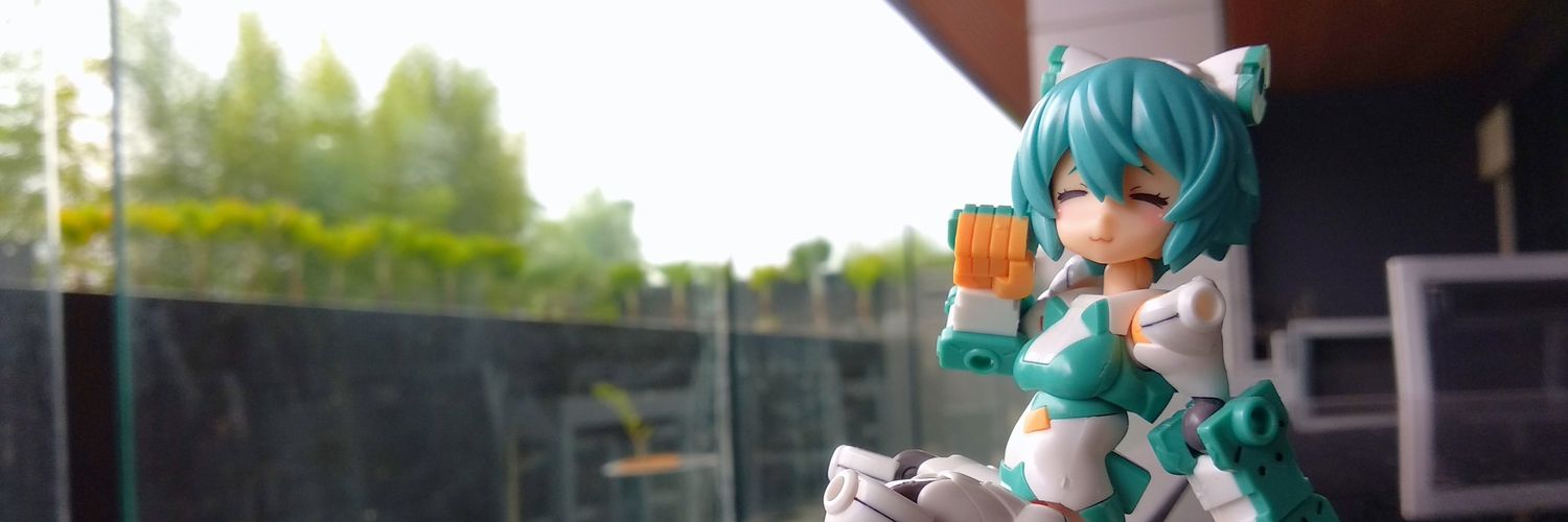 PlasticWaifu banner