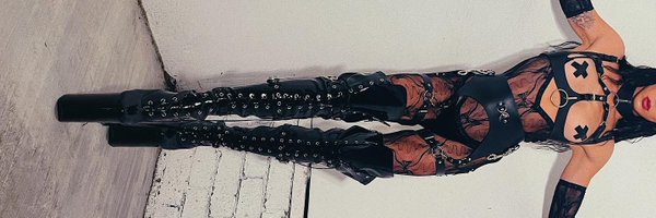 dehlaani Profile Banner