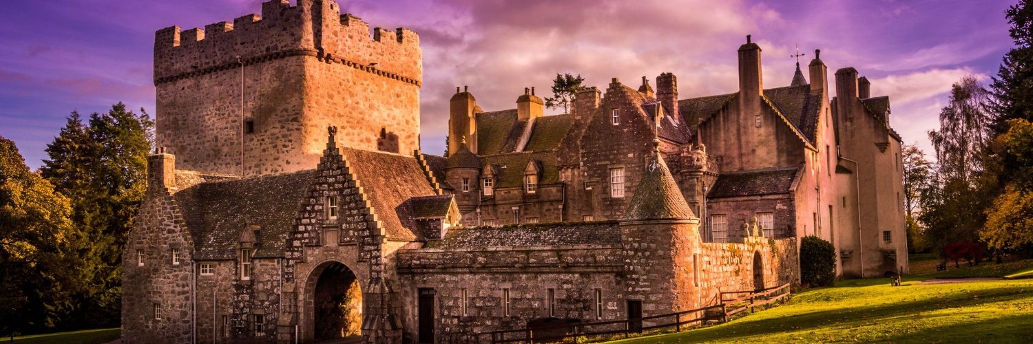 Ms Ariel Knox - Clan Irvine banner