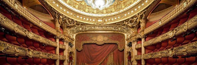 María Álvarez de Toledo  banner