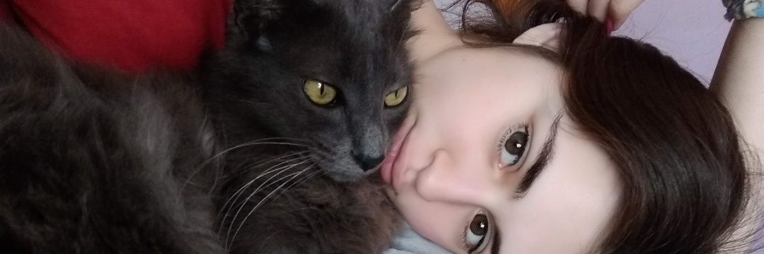 MarisolGomez96's profile banner image