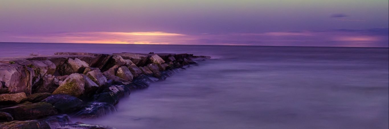 Tia🧘🏽‍♀️🤍 banner