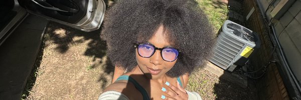 lauxannette Profile Banner