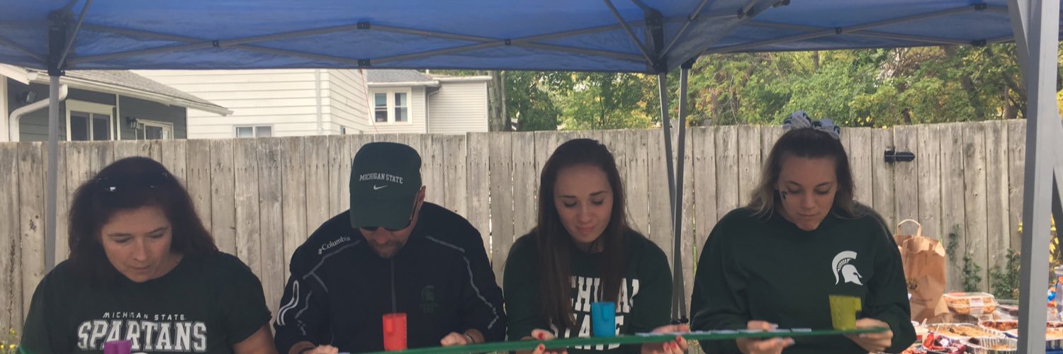 EmilySimons7's profile banner image