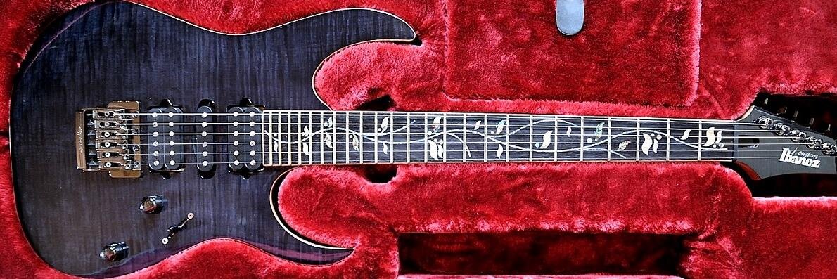vfh5214's profile banner image