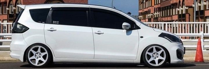 ris_skii's profile banner image