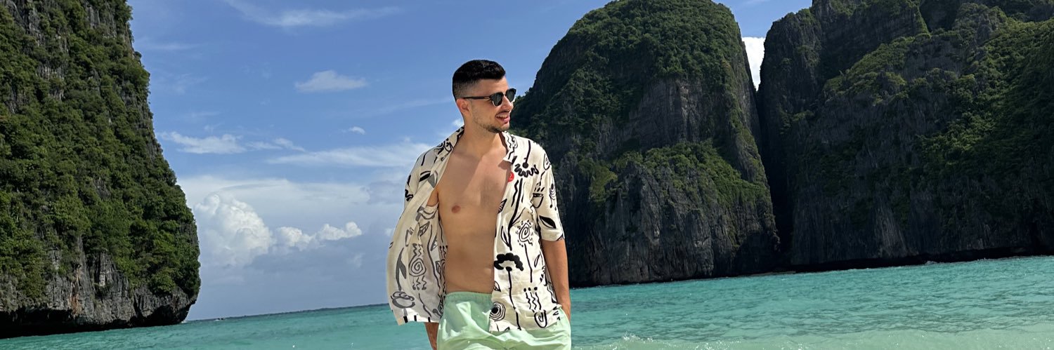 Dani Muñoz banner