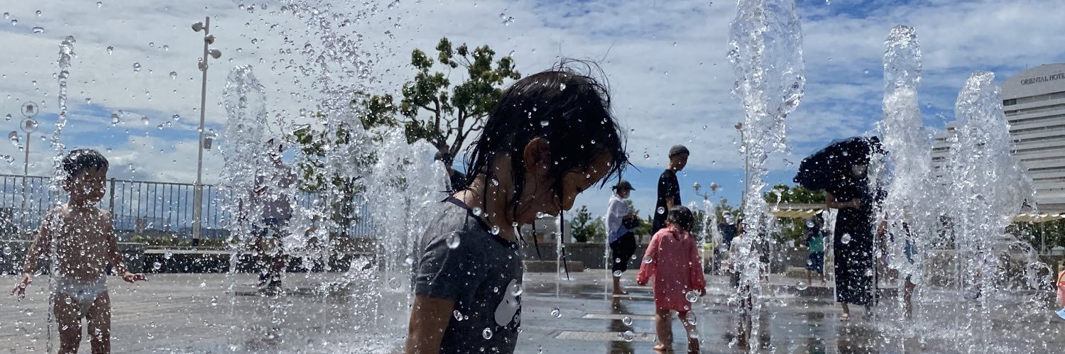 べべ.edge🦭 banner