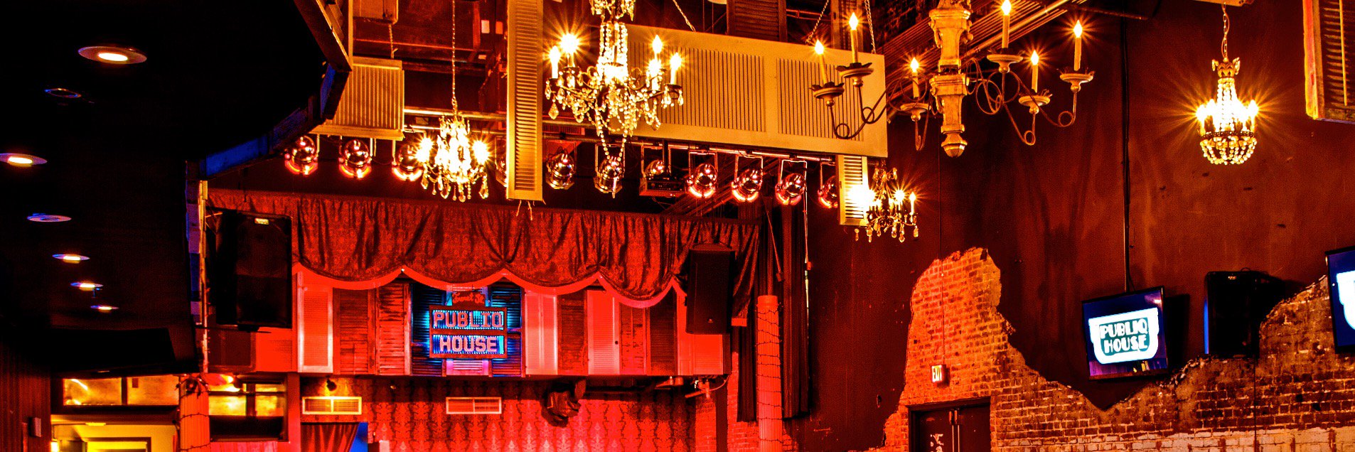 PubliQ House banner