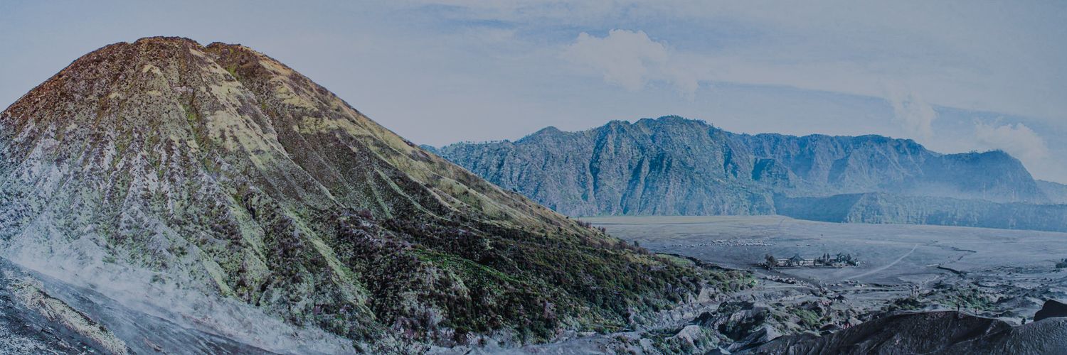 arustimur's profile banner image