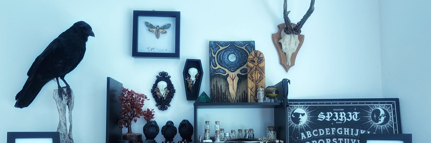 _BrokenWitch's profile banner image