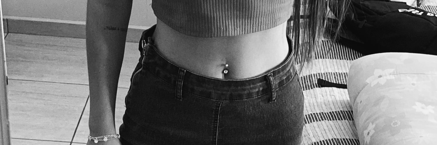 GabrielaPioves3's profile banner image