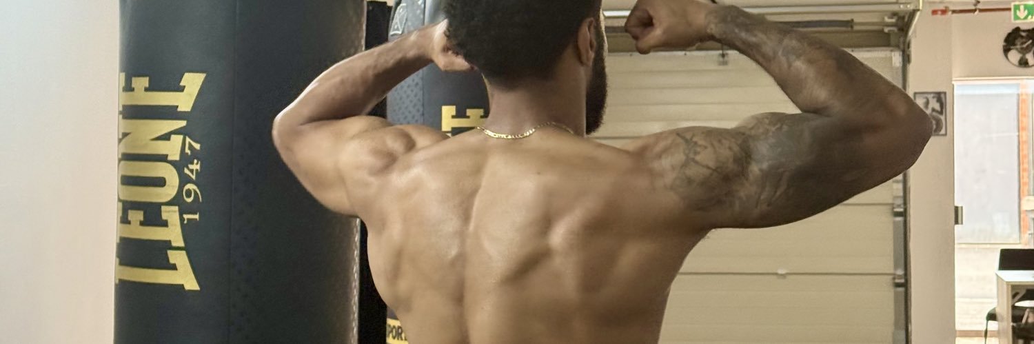 Wobagi 🇨🇩 - inoue right hand banner