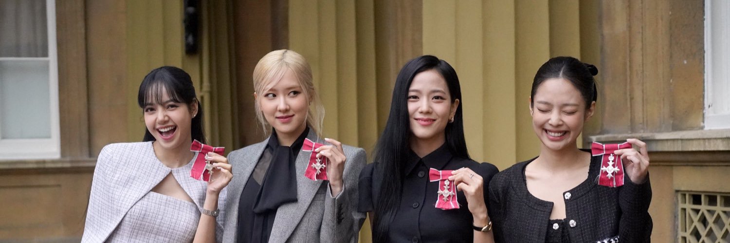 🦋 𝖶 𝖺 𝗒 𝖡 𝖺 𝖼 𝗄 𝖧 𝗈 𝗆 𝖾 🦋 banner