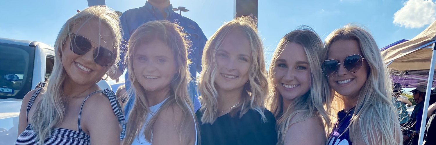lyssm_23's profile banner image